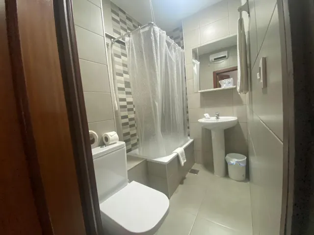 Hostal al lado de la Cruz — 16