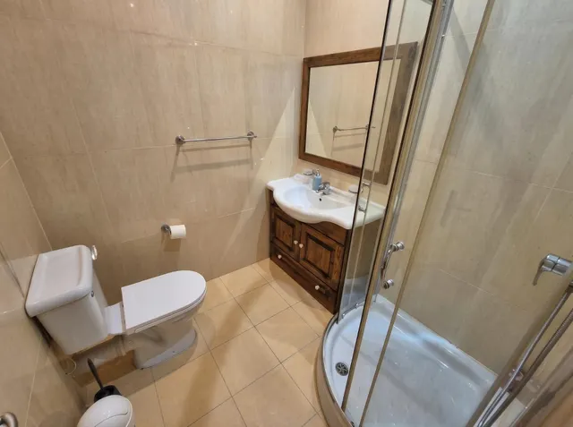Piso 4 habitaciones 95m² en venta - Comillas — 7