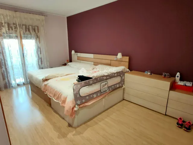 INMOBILIARIA SAN JOSEVENDE EDIFICIO CON DOS PISOS Y GARAJE EN MUY BUEN ESTADO EN EL CENTRO DE ASPE — 38