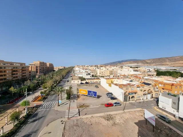 Ático con encanto: Vistas al mar, comodidad y céntrico — 25