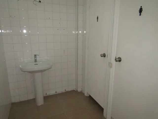 Ofician en Torrejón de Ardoz Zona Centro — 9