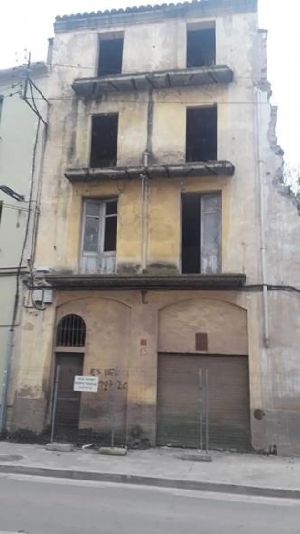 SE VENDE PISO EN SALLENT, ZONA CARRETERA
