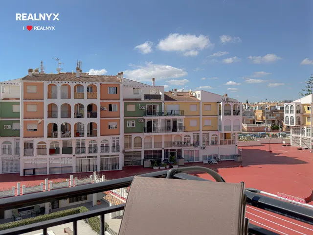 La Veleta! Espectacular apartamento con increíble diseño + Amplia terraza con vistas panorámicas y laterales al mar (250 mts playa) — 21