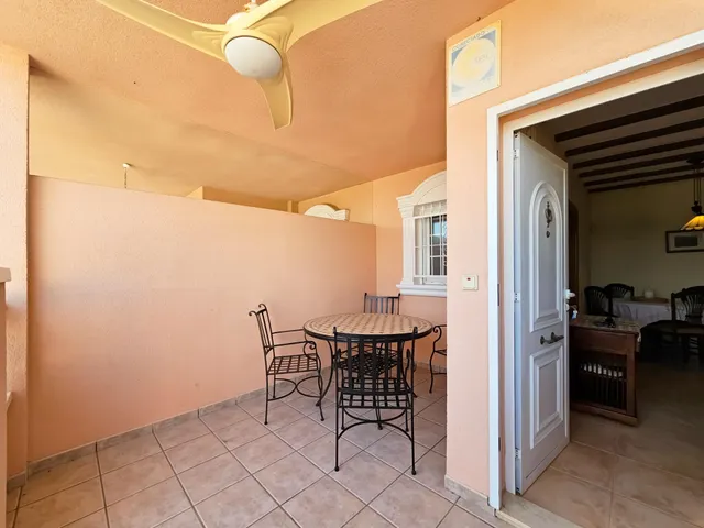 Urb. Mediterraneo - Bungalow con piscina y parking , cerca del mar, frente al parque  Natural Clot de Galvany — 8