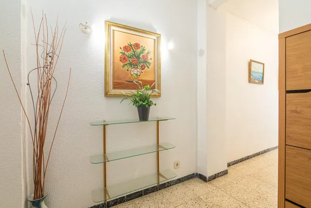 ¿y si pudieras tener vistas al mar desde la terraza de tu apartamento? ¿y si bajar a la playa es simplemente dicho y hecho? — 28