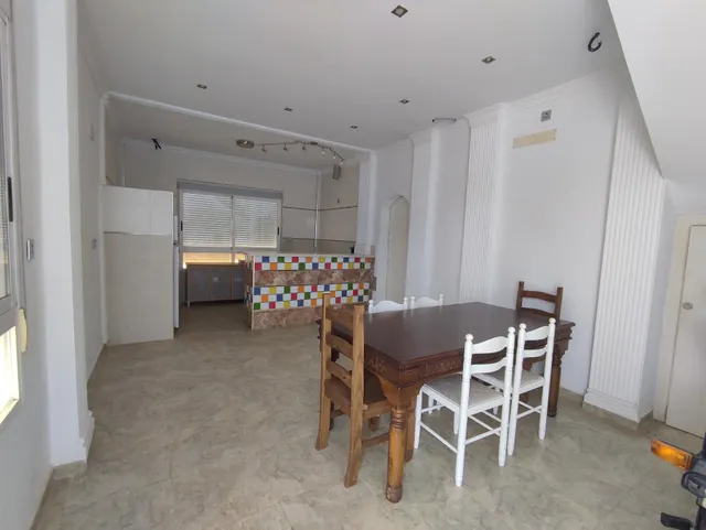 CHALET SEMINUEVO A DOS PASOS DE ELCHE — 17