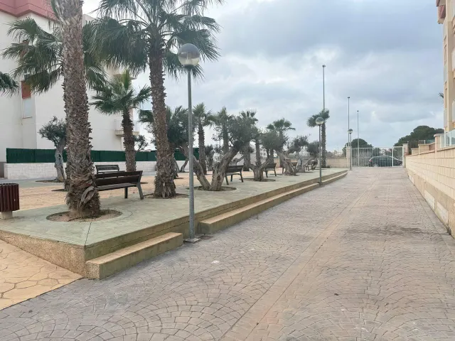 Apartamento de 2 dormitorios en alquiler, Lomas de Cabo Roig — 16