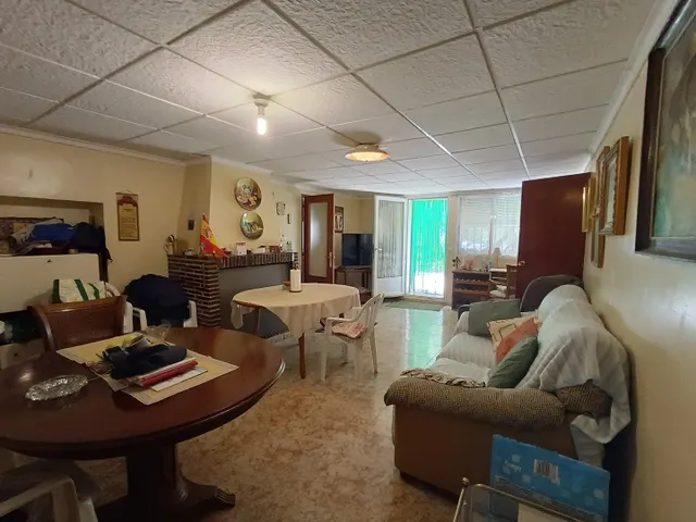 Casa de campo 5 habitaciones 340m² en venta - Ayuntamiento — 18