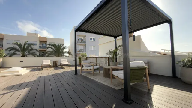 Casa independiente de estilo mediterráneo a solo 200 metros  - foto 2