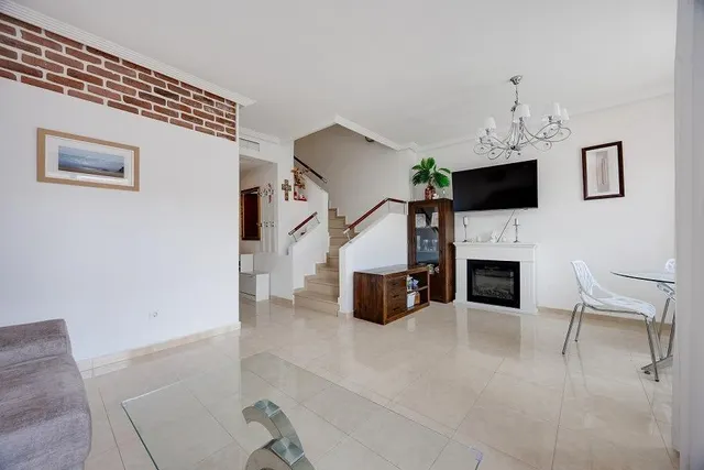 SE VENDE APARTAMENTO CON SOLARIUM EN LOMAS DE CABO ROIG — 27