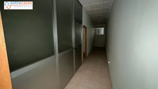 LOCAL COMERCIAL EN RICARDO PORTALES — 29