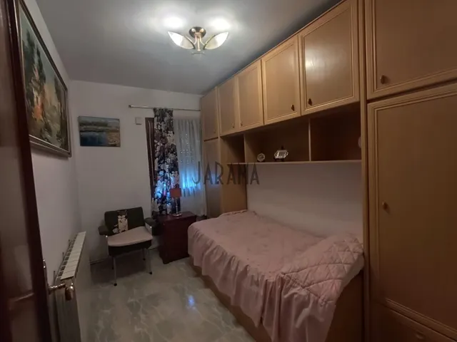 CASA RURAL CON AMPLIO TERRENO EN CASCANTE — 8