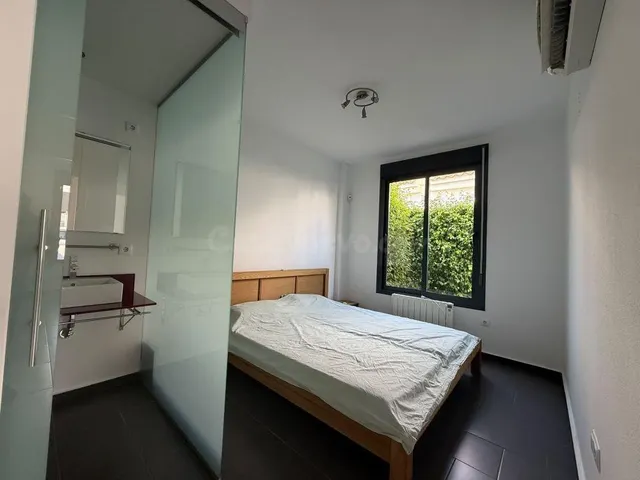 CASA DE UNA PLANTA CON SOLARIUM PRIVADO Y PISCINA | CERCA DE LA FUENTE — 13