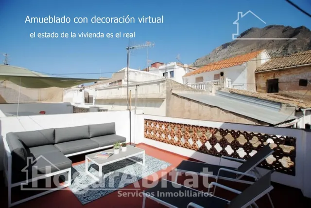 ¡GRAN OPORTUNIDAD! CASA DE PUEBLO CON PATIO, TERRAZA Y TRAST - foto 2