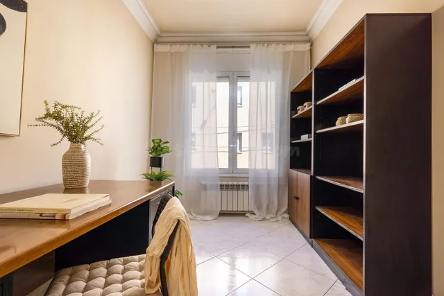 CASA ADOSSADA UNIFAMILIAR CON GARAJE EN LA CREU ALTA - foto 5