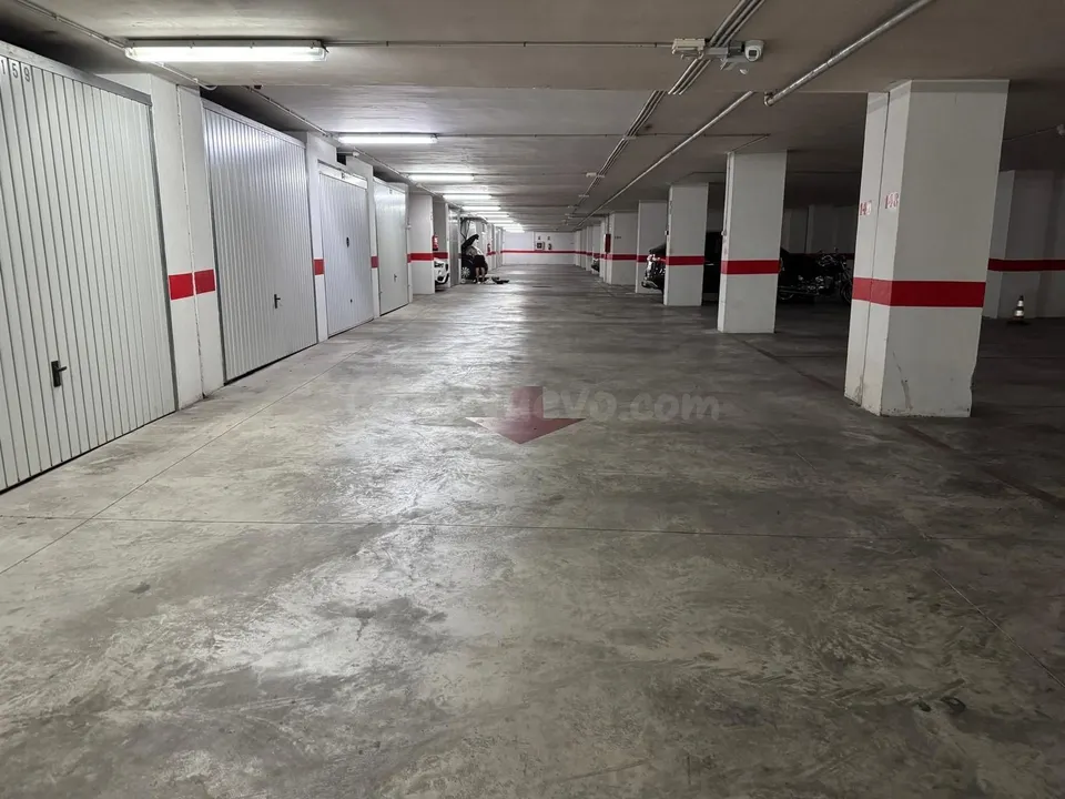 Garaje 8m² en venta - torrevieja