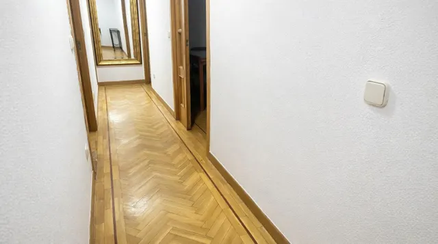 Piso Ubicado en la cotizada calle Comercio - Madrid — 9