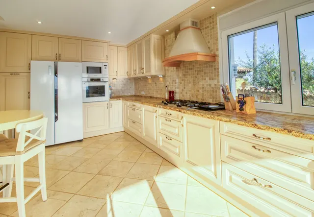 Chalet 4 habitaciones 440m² en venta - Costa Del Sol — 9