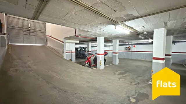 Plaza de Parking en Venta, ideal para Coche mediano, ubicada - foto 4