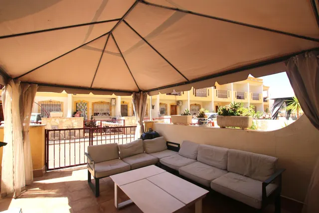 Casa Tipo Dúplex 3 habitaciones 100m² en venta - Cabo Roig - foto 2