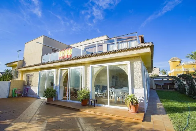 INCREIBLE VILLA EN LA MANGA DEL MAR MENOR CON VISTAS TOTALME - foto 3
