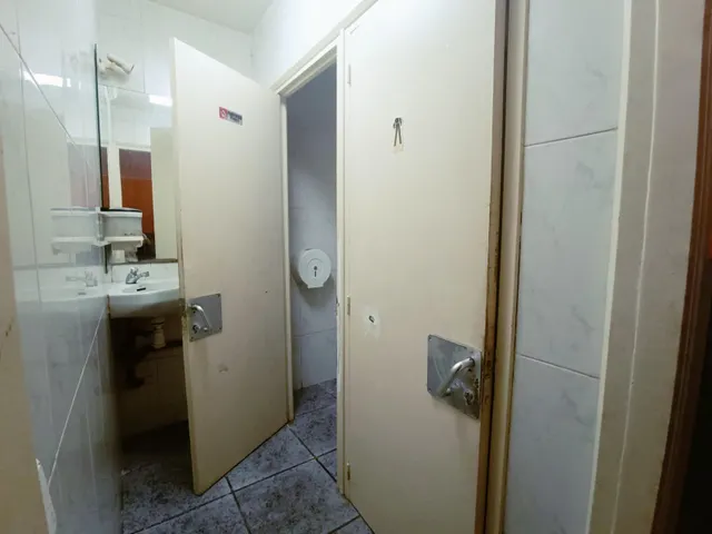 Oportunidad Única: Local Comercial — 11