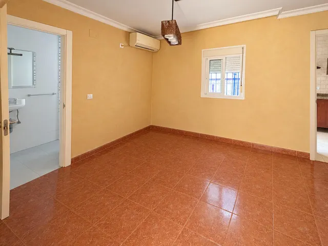 Casa en planta baja en zona norte — 18