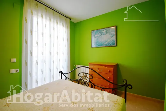 ADOSADO CON 3 TERRAZAS, BALCÓN, PISCINA Y GARAJE — 33