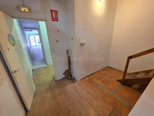 Amplia Casa en el Corazón de Castellón - Oportunidad para Re - foto 5