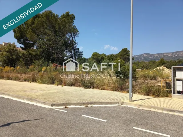 ¡Terreno urbano edificable a un paso del mar en la Costa Dor - foto 5