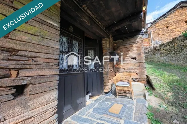 ¡Oportunidad única! Espectacular casa rural tradicional  con huerto de regadío y vistas a la montaña. — 25