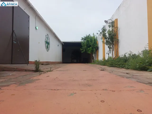 Bodega a la venta de 800 metros cuadrados — 20