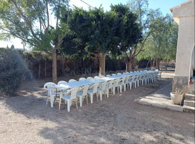 ALQUILER DE CHALET INDEPENDIENTE CON PISCINA Y PARCELA DE 2. - foto 5