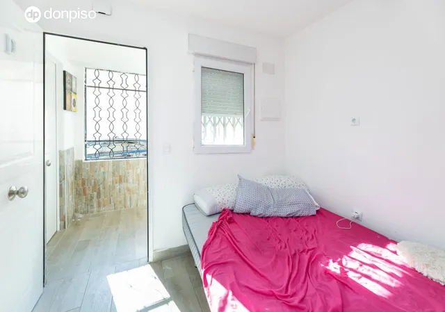 Local transformado en 4 apartamentos con rentabilidad inmediata — 16