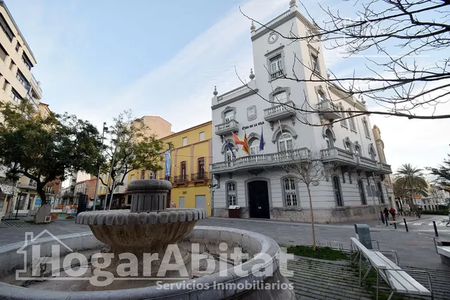 ¡HAZLO A TU GUSTO EN PLENO CENTRO CON ASCENSOR — 31