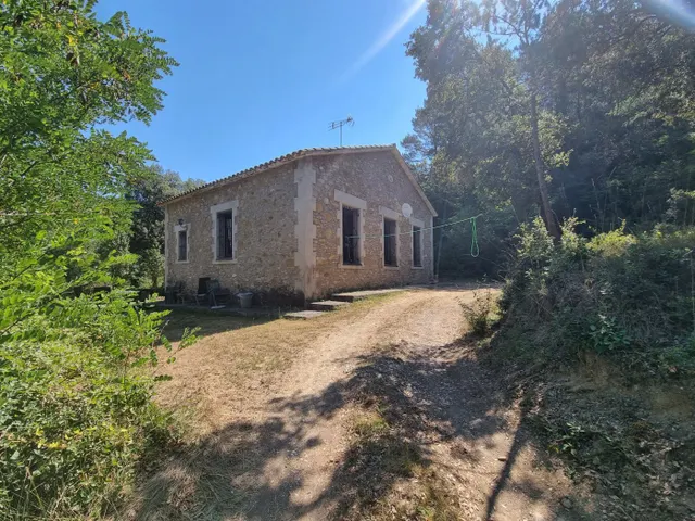Cinco Casas mas terreno edificable en venta — 11