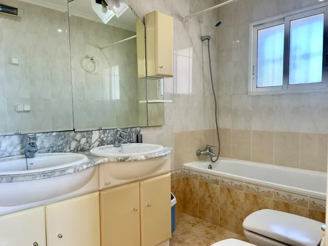Villa 3 habitaciones 115m² en venta - San luis — 28