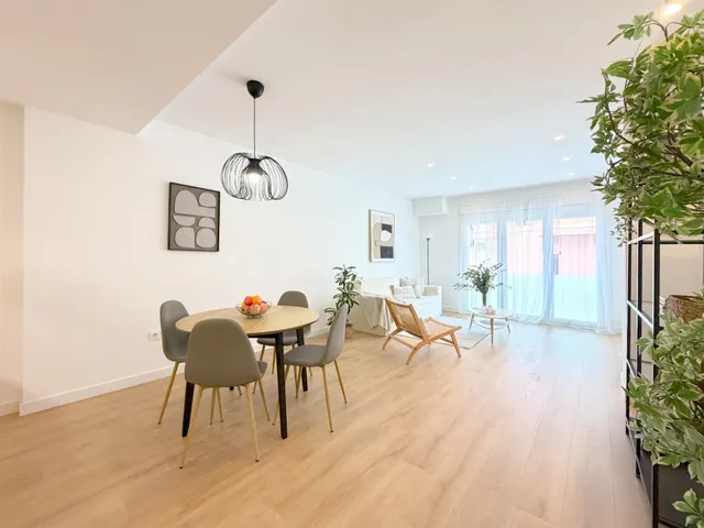 SE VENDE AMPLIO PISO DE DOS DORMITORIOS CON REFORMA A ESTRENAR EN ARRABAL - ZARAGOZA — 5