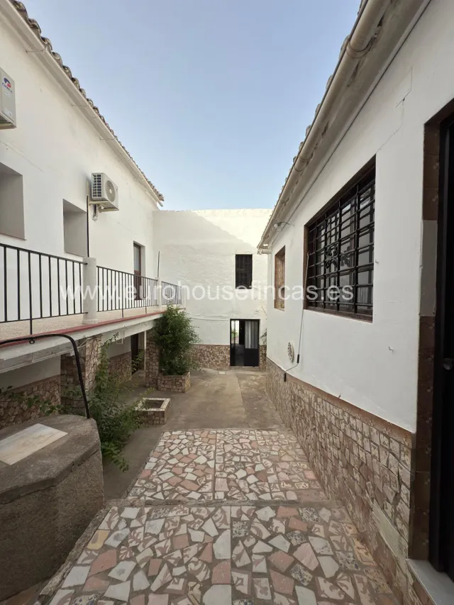 Descubre esta espectacular casa de pueblo ubicada en pleno corazón de Ardales!!! — 13