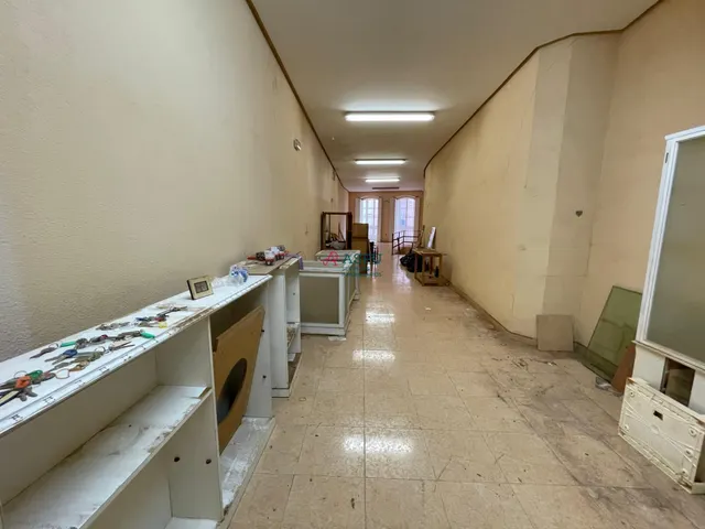 FINCA INDEPENDIENTE JUNTO AL AYUNTAMIENTO — 13