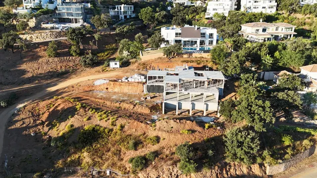 Chalet 4 habitaciones 553m² en venta - Marbella - foto 4