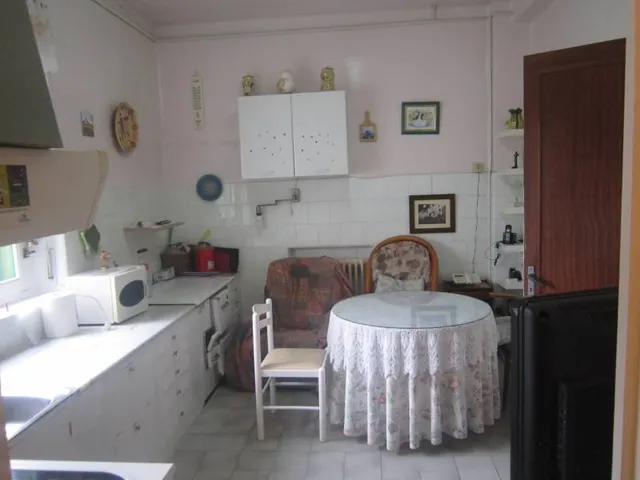 SE VENDE CASA EN EL CENTRO DE VALENCIA DE DON JUAN - foto 5