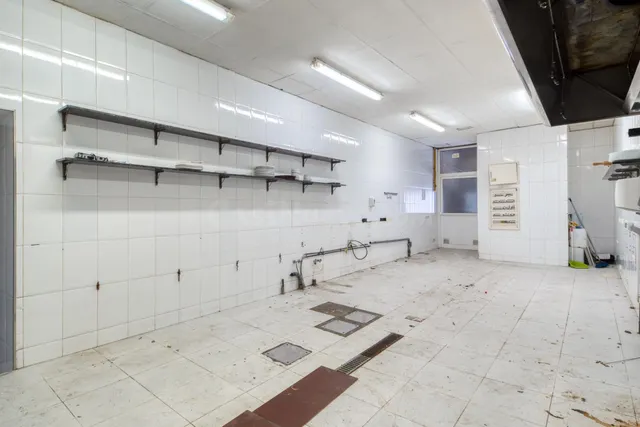 CASA PARA REHABILITAR EN SARRIÀ DE TER - foto 4