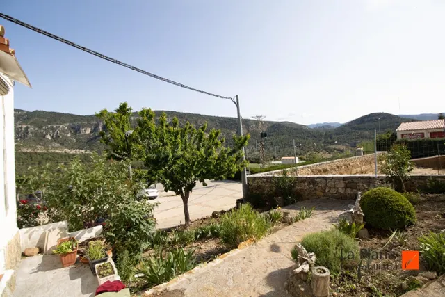 CASA EN VENTA EN EL BALLESTAR (CASTELLON) - foto 2