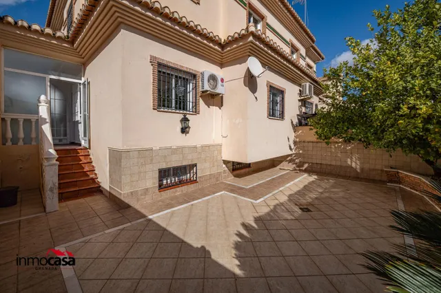 Vivienda unifamiliar  en urbanizacion "Cortijo de la Loma" amueblada y lista para entrar a vivir — 18