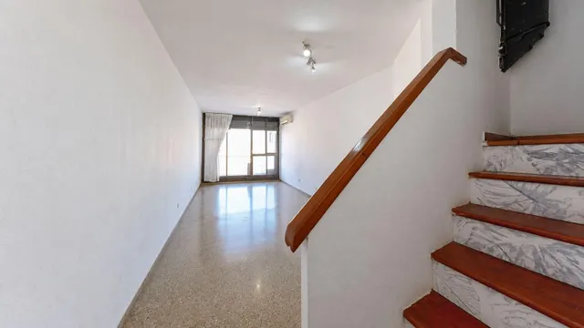Chalet pareado en venta. — 12