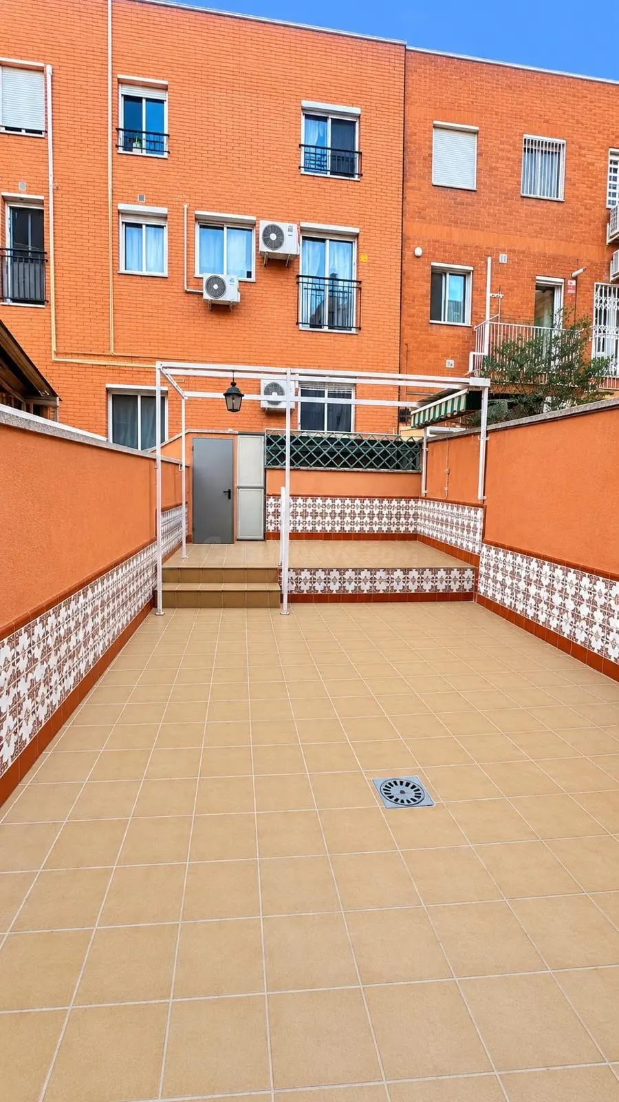 Unifamiliar adosada - Casa Almeda-  Cornellà de Llobregat (Corte Inglés)