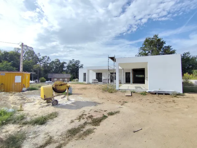 CHALET INDEPENDIENTE DE PLANTA BAJA CON TERRENO, Salvatierra. Ref. P469 — 44