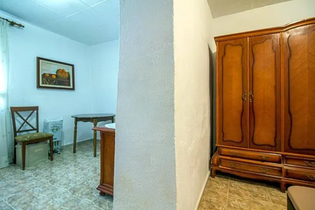 CASA EN SAN ROQUE TOTALMENTE EXTERIOR CON MUCHAS POSIBILIDADES PATIO AMPLIO Y TERRAZAS — 10