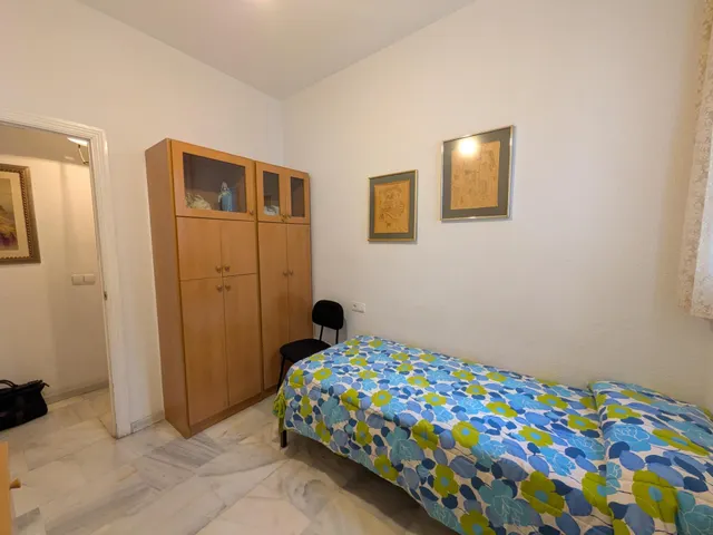 Piso próximo a Ronda de los Tejares — 18